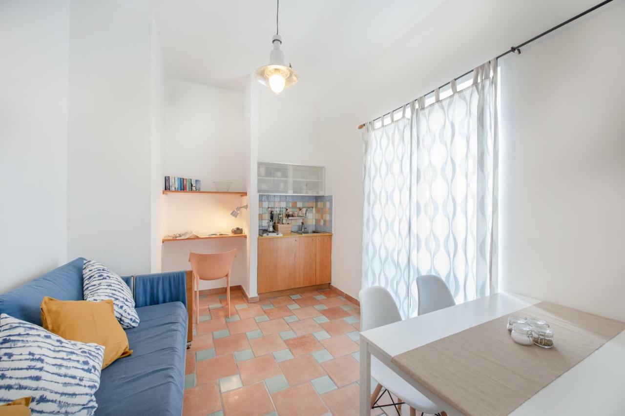 Gioia 37 Apartments Прочида Екстериор снимка